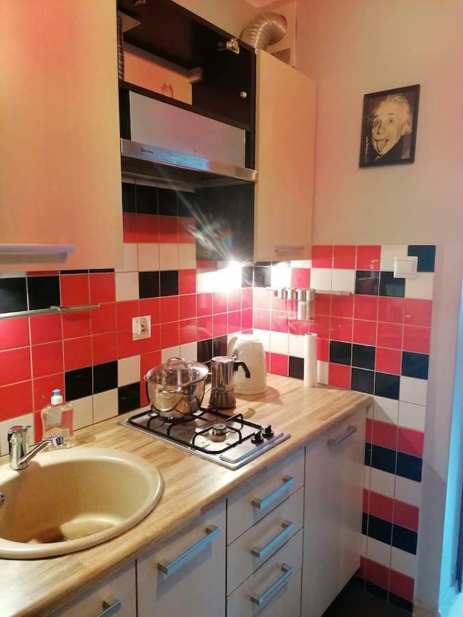 ורשה Sunny And Lovely Apartment. Near Chopin Airport! מראה חיצוני תמונה